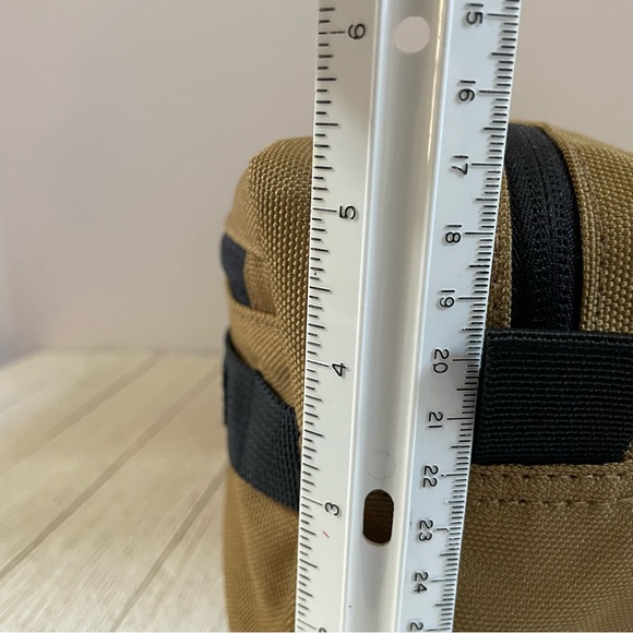 Hurley Men’s Toiletries Bag Zippered NWT Golden Doodle - Picture 10 of 14